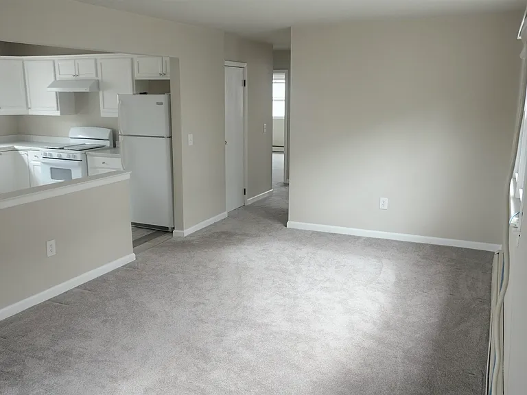 20 Oak St #2 — Photo 12