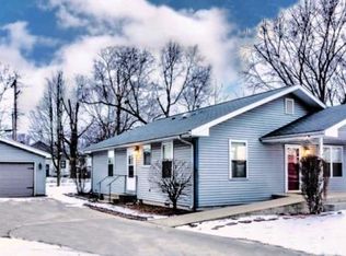 1109 N Market St, Champaign, IL
