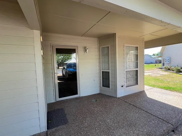 1301D Sage Brush Way #D, Heber Springs, AR 72543