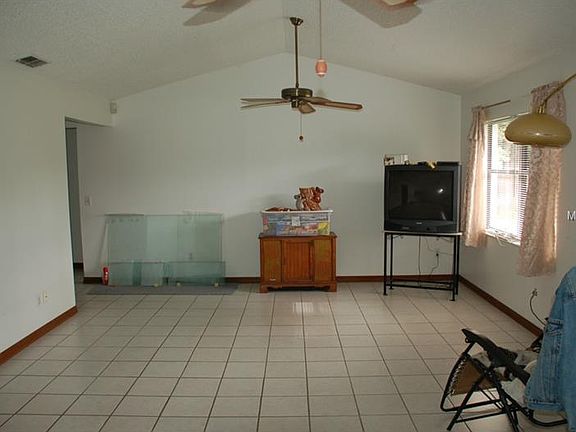 2nd image of 8417 Pinecone Dr