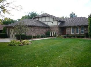 8157 Uxbridge Dr, Orland Park, IL 60462
