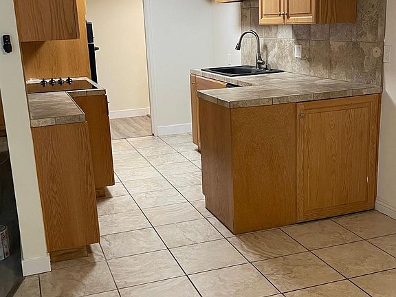 2nd image of 17424 Burbank Blvd #102