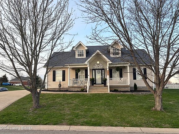 3rd image of 107 Azalea Ave