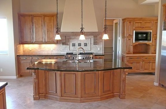 5th image of 1902 W Steinway Dr
