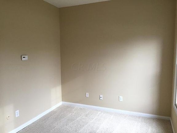 4th image of 1330 Lindenwald Dr