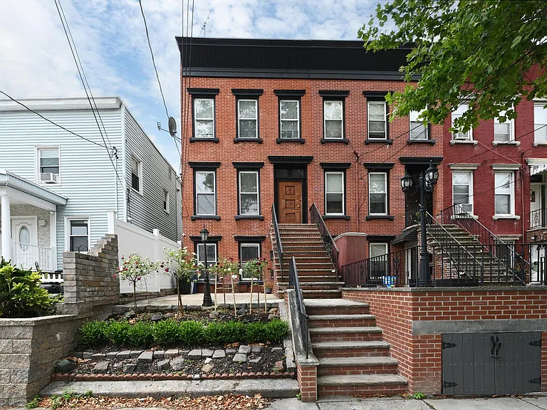 7 Whitman Ave #2 — Photo 17