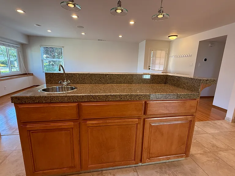 3378 Vanderbilt Way — Photo 10