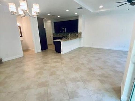 2nd image of 4527 Cadiz Cir