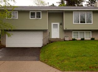 1544 Furness Pkwy, Saint Paul, MN 55119