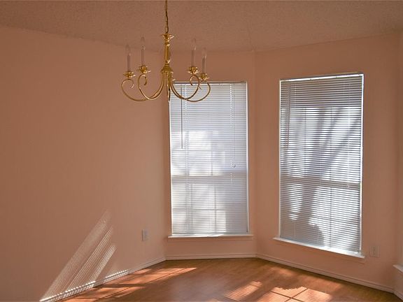 4th image of 2616 Glenhaven Dr
