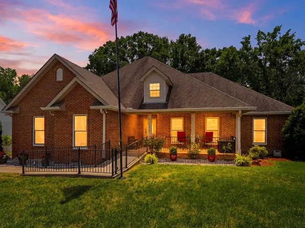 204 Artesa Dr, White House, TN 37188