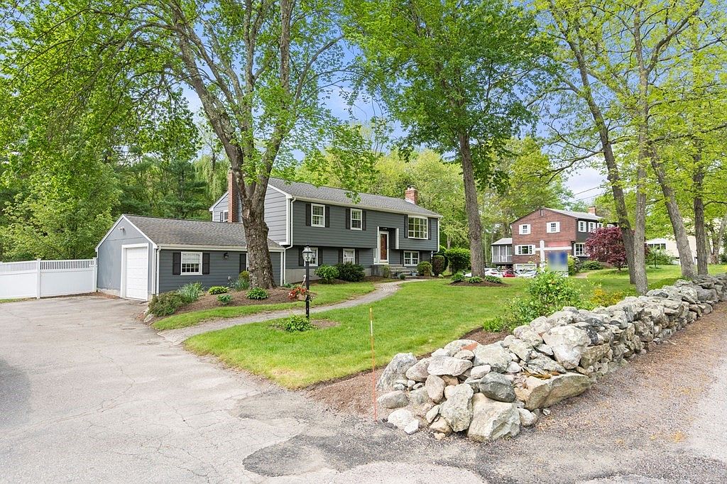 263 Orchard St, Millis, MA 02054 MLS 73112909 Zillow