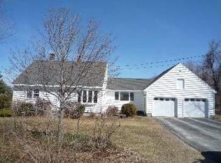 215 Oak Hill Rd, Standish, ME 04084