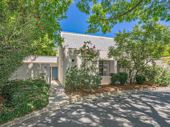 909 Alvarado Ave APT 28, Davis, CA 95616