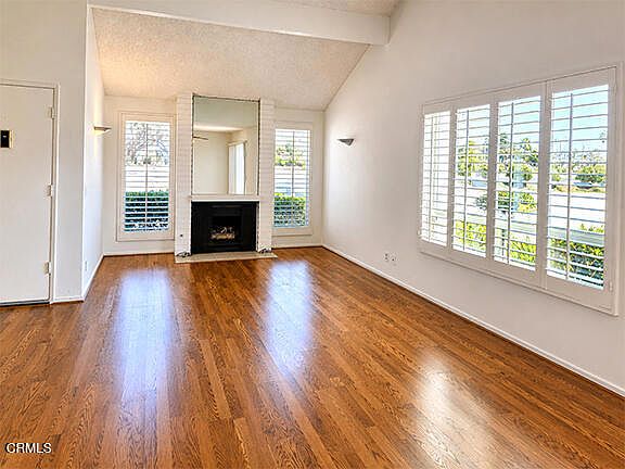 3rd image of 3141 Harbor Blvd