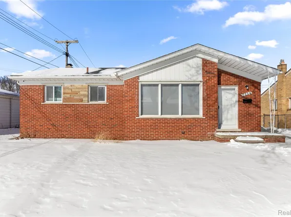 7154 Plainfield St, Dearborn Heights, MI 48127