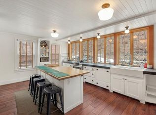 31 Sprout Brook Rd, Cortlandt Manor, NY 10567