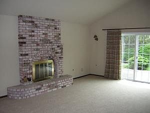 2nd image of 5460 Pinecrest Ct