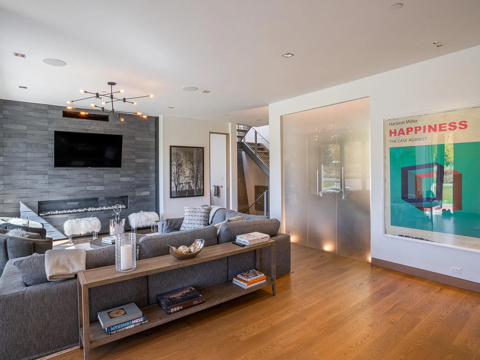 5 bed, 5.5 bath, 5250 sqft, $75,000 — Photo 3