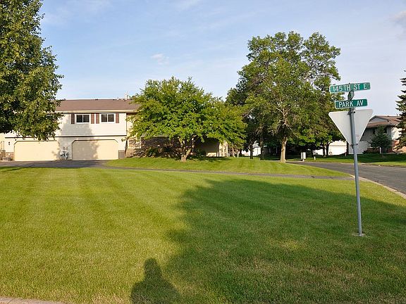Front Yard - Huge