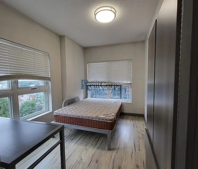 1112 Sunview St #1112-258A — Photo 1