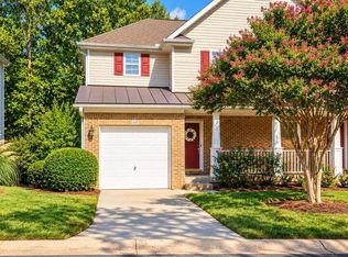 437 Red Coat Ln, Woodstock, GA 30188