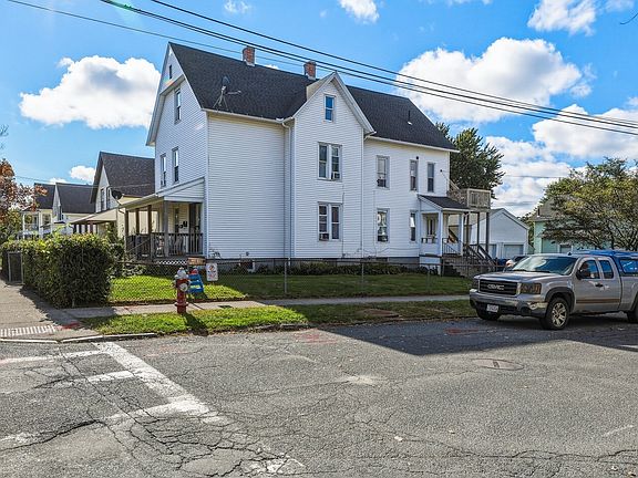 2nd image of 580 Main St