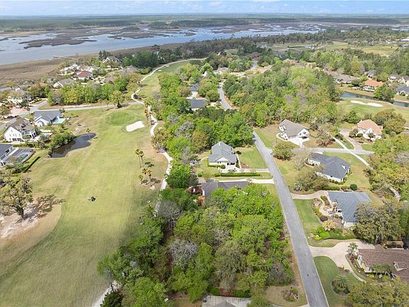 5th image of 214 Harbor Pointe Dr