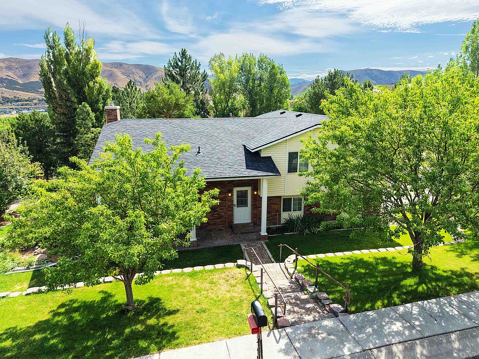 1st image of 5760 Arrowhead Dr