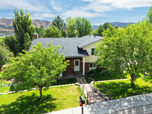 5760 Arrowhead Dr, Pocatello, ID 83204