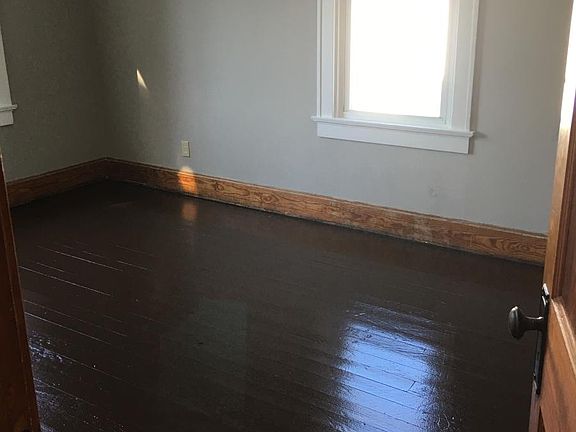 5th image of 1616 De Armand Ave