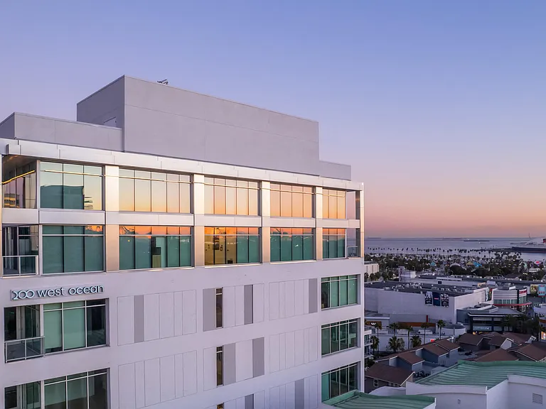 200 West Ocean