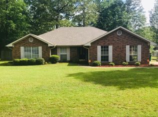 1506 Discovery Cv, White Hall, AR 71602