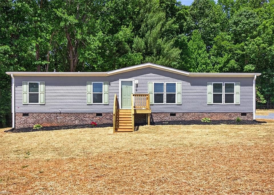 1st image of 219 Harvick Ln