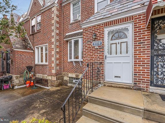 2nd image of 1119 E Dorset St