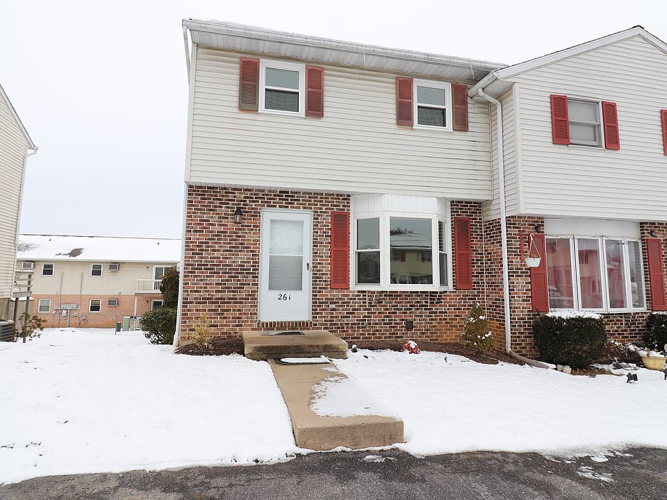 1st image of 261 Riverview Dr