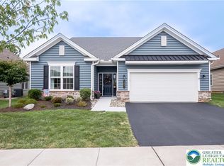 3801 Loyal Ln, Easton, PA 18045