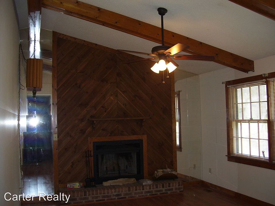 2nd image of 3527 Greywood Dr