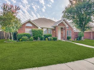 7006 Brandford Rd, Rowlett, TX 75089