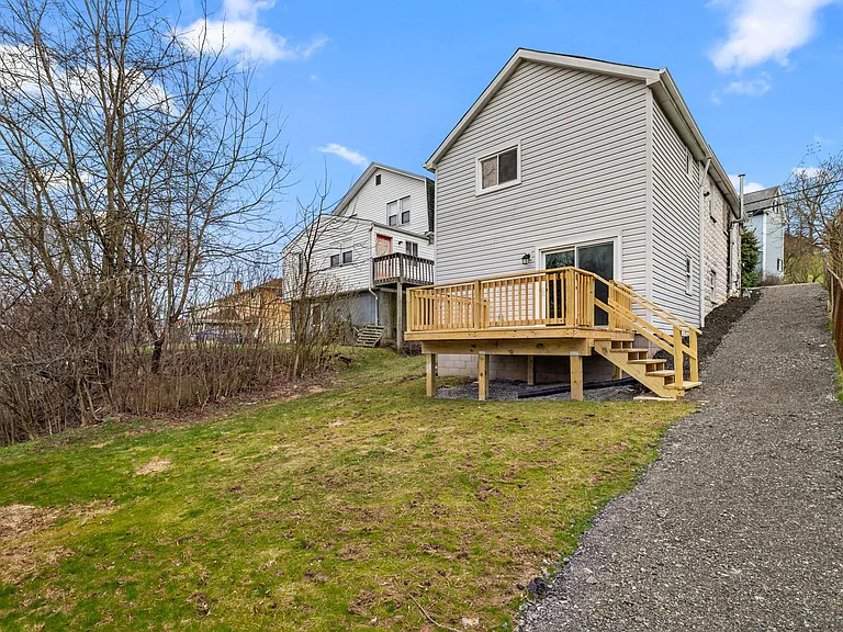 3170 McRoberts Rd #3/25 — Photo 18