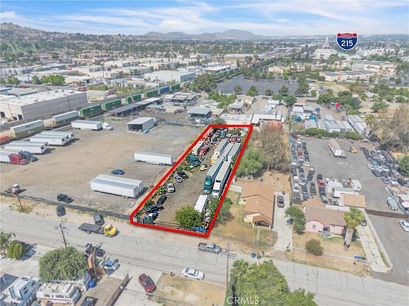 4th image of 2350 S Artesia St Lot 75