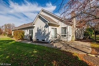 2nd image of 418 Glencoe Ln
