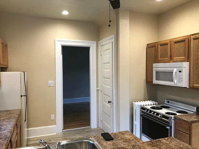217 Keyes Ave #6 — Photo 18