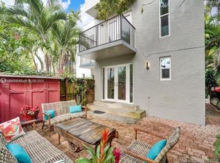 2940 Shipping Ave, Miami, FL 33133