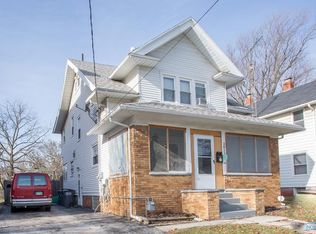 3811 Drexel Dr, Toledo, OH 43612