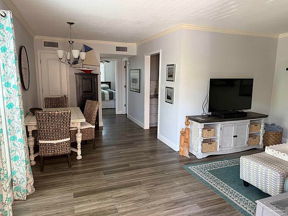 3rd image of 600 Scenic Hwy APT 209