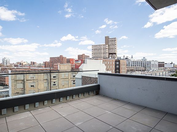2nd image of 670 Pacific St APT 706