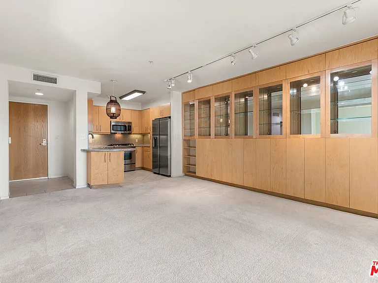 267 S San Pedro St #213 — Photo 9