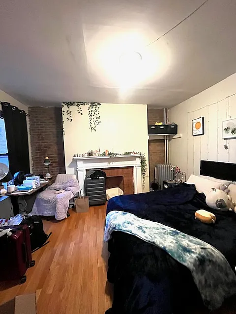2 bed, $3,200 — Photo 3