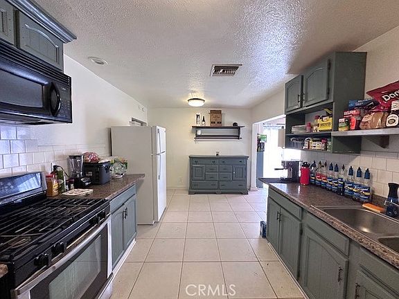 2nd image of 155 N 3rd St #1